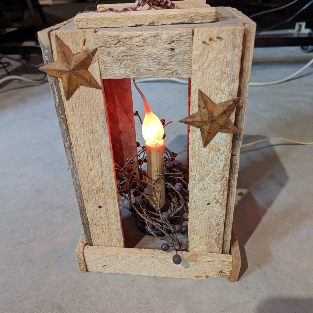 Primitive Candle Box - Picture 5 of 9